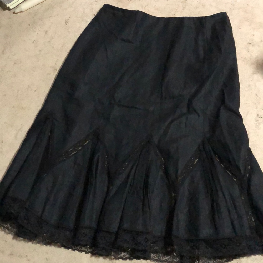 Feminine classy black skirt